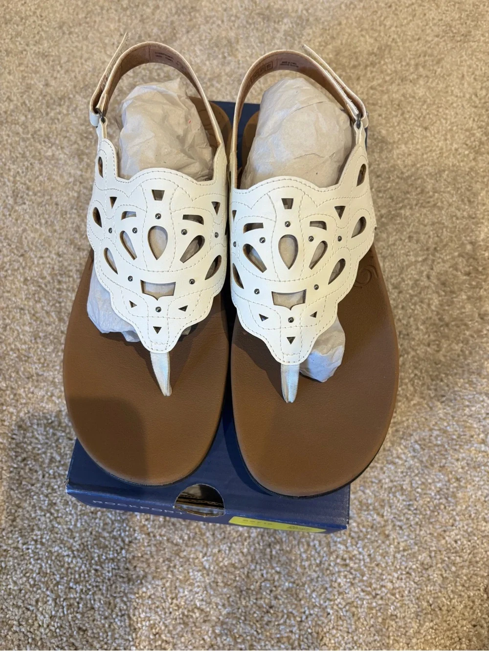 Rockport White Leather Thong Sandals